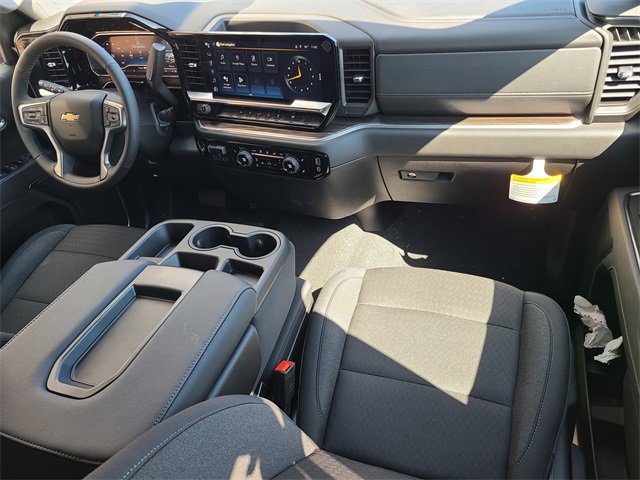 2025 Chevrolet Silverado 1500 LT photo 31
