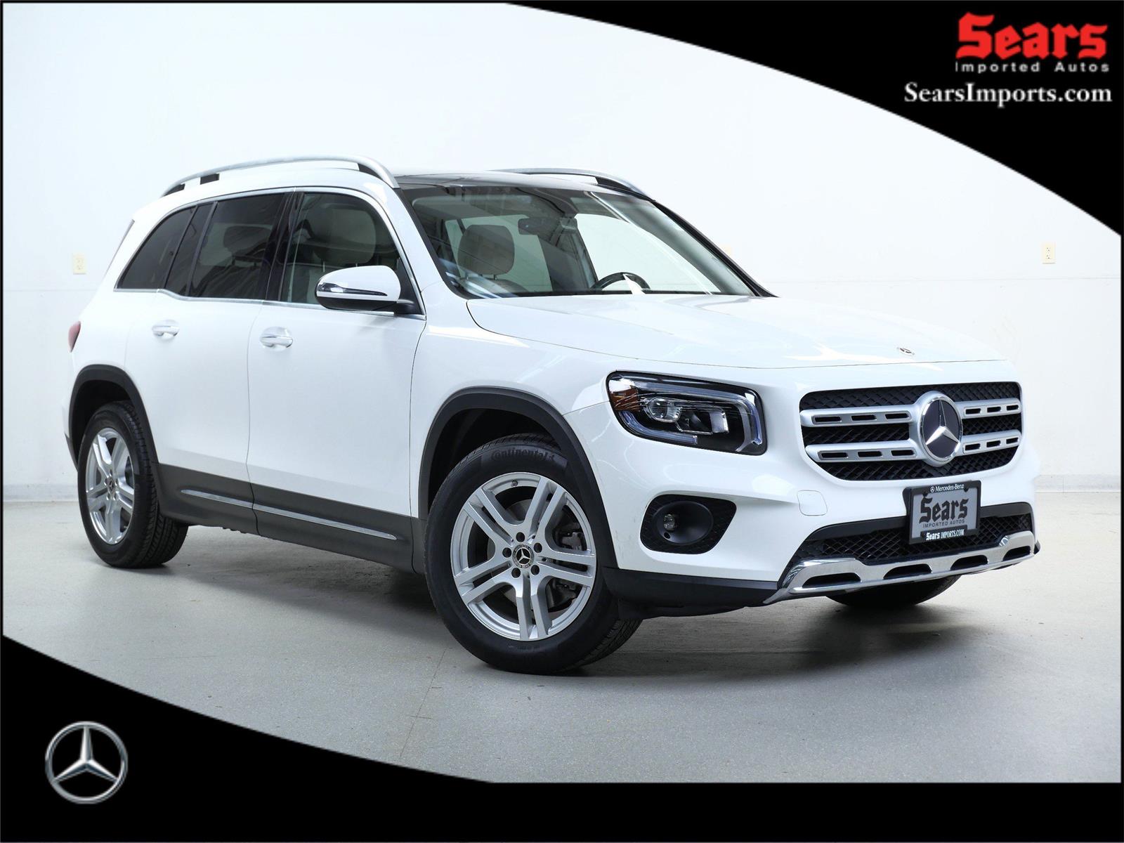 2022 Mercedes-Benz GLB Base's photo