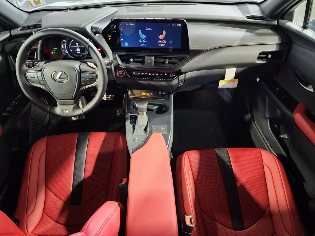 2025 Lexus UX photo 26