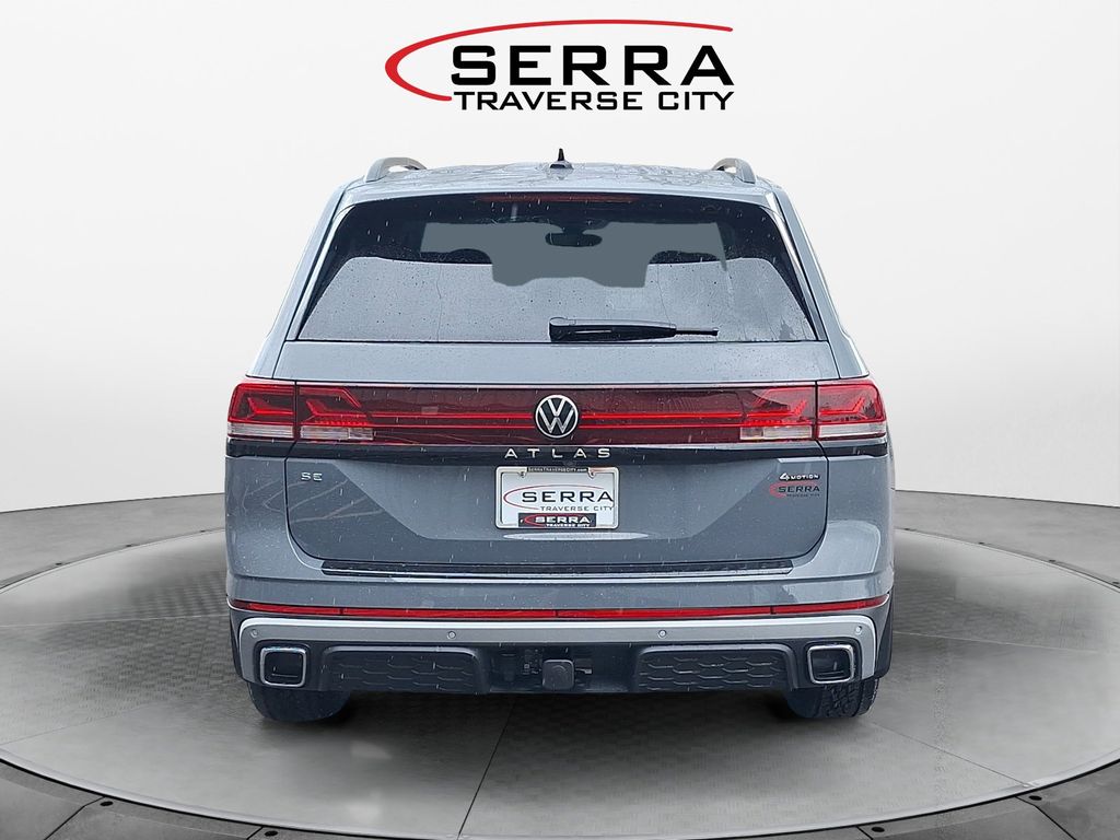 2025 Volkswagen Atlas Peak Edition SE photo 4