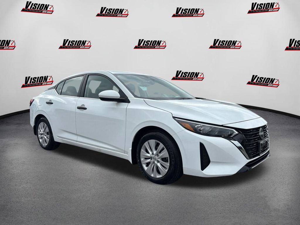 2025 Nissan Sentra S photo 3