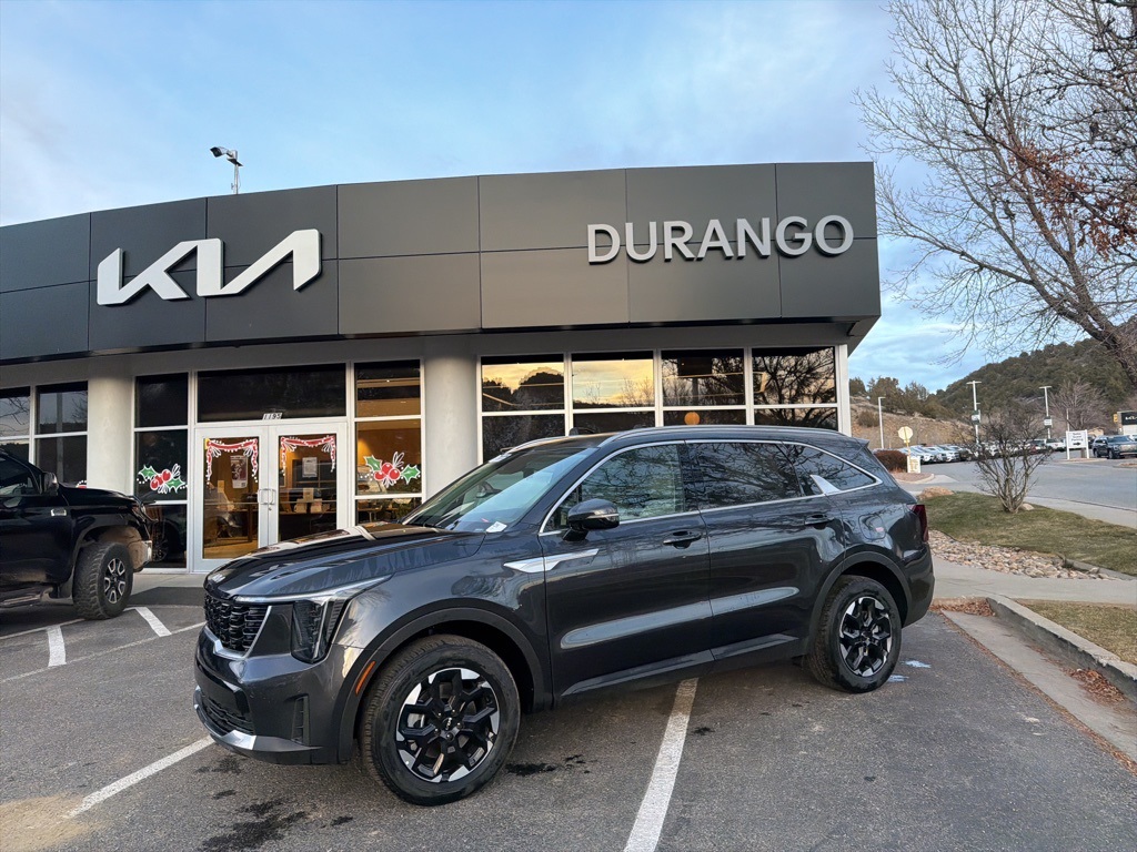 2025 Kia Sorento S's photo