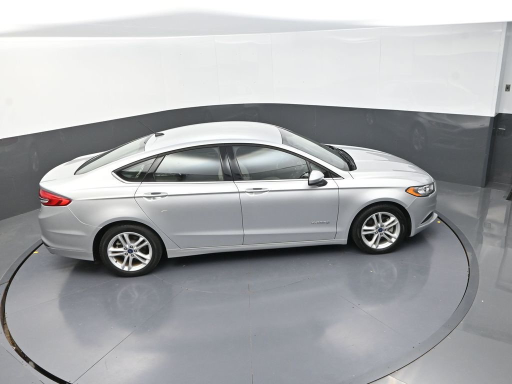 2018 Ford Fusion Hybrid S photo 17