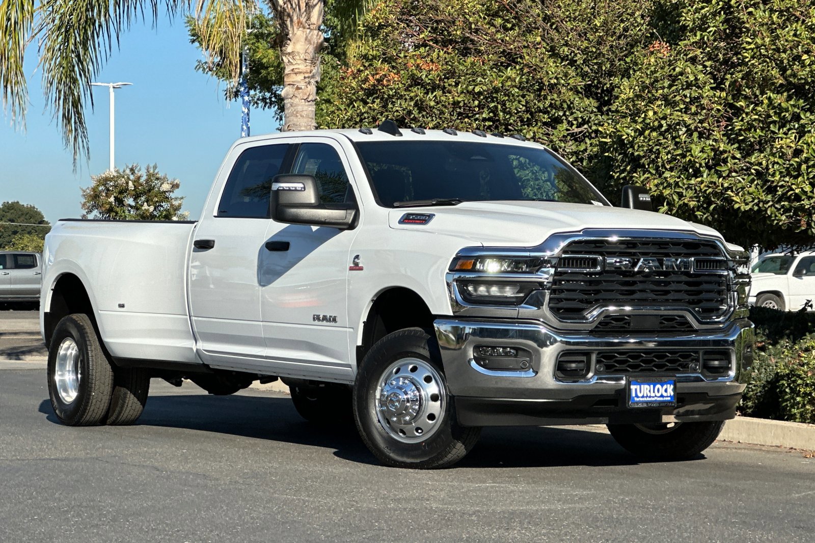 2026 Ram 3500 Big Horn photo 2