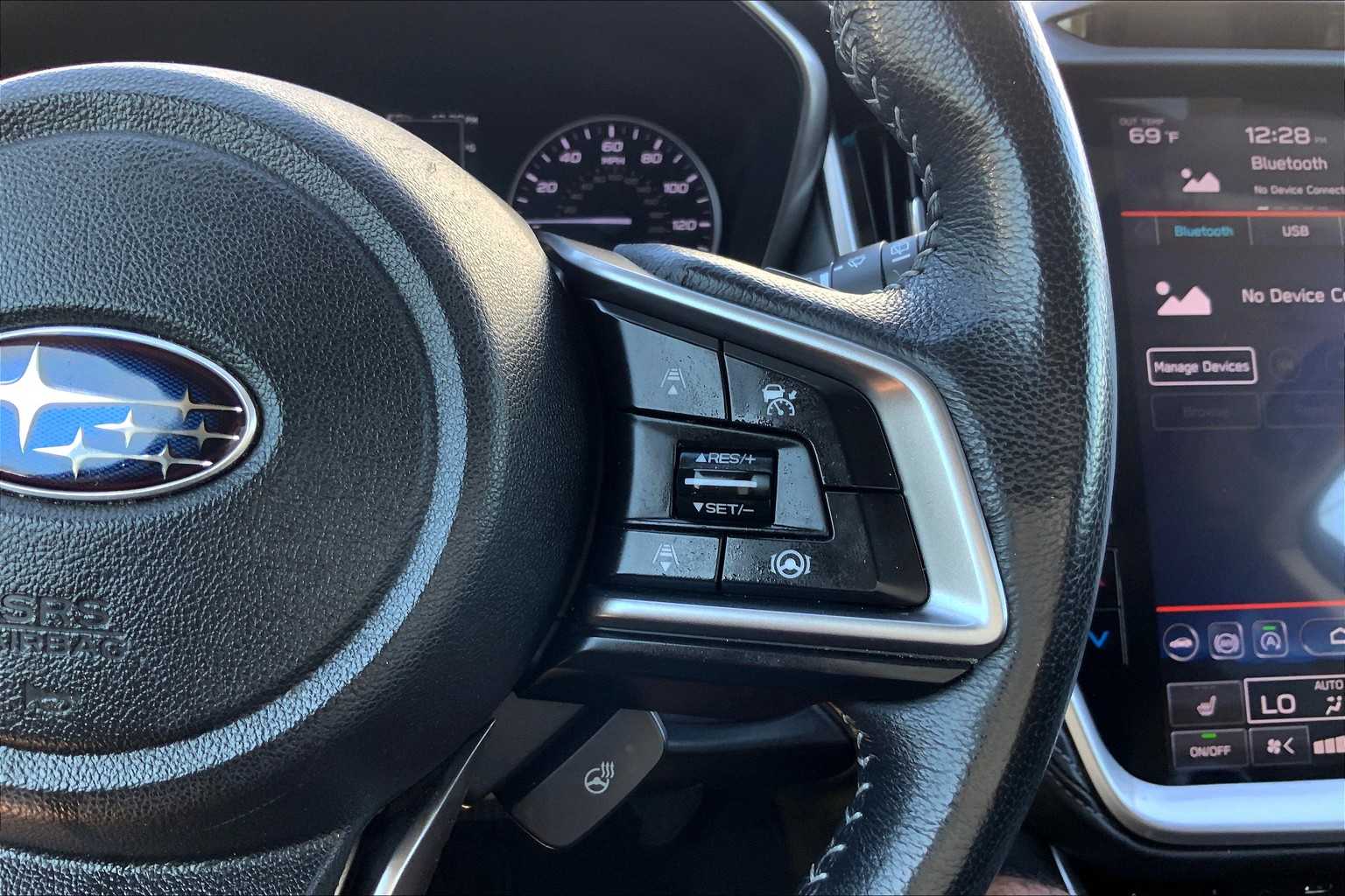 2021 Subaru Outback Limited photo 22