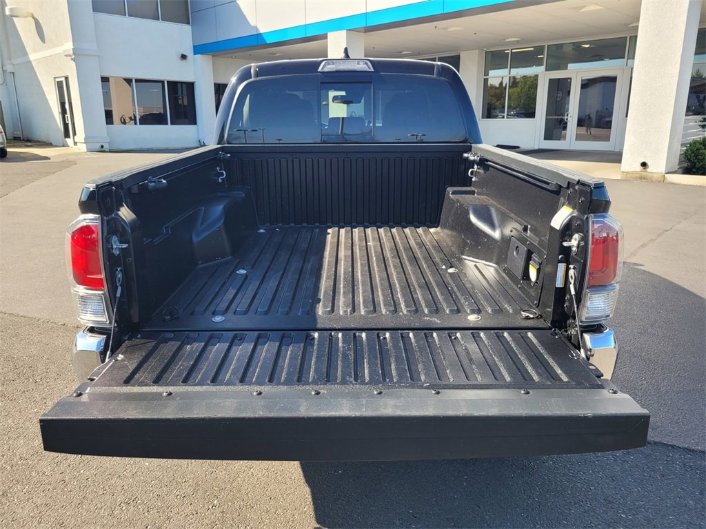 2023 Toyota Tacoma SR photo 9