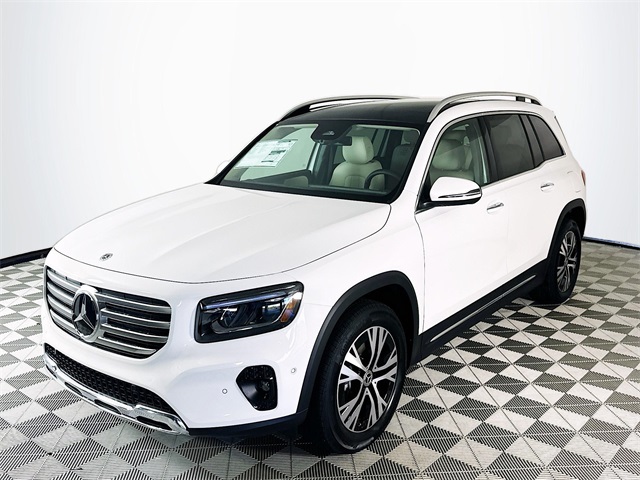 2025 Mercedes Benz GLB 250 4MATIC photo 3