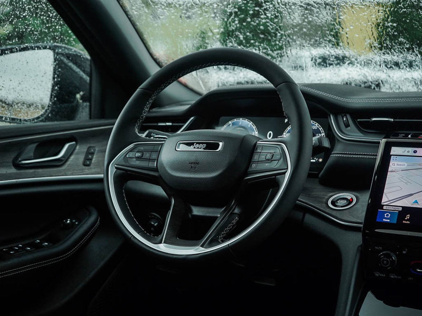 2025 Jeep Grand Cherokee Limited photo 16