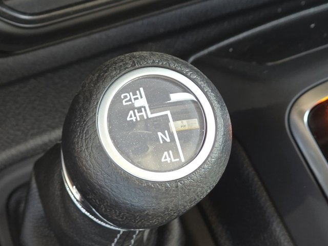 2025 Jeep Wrangler Sport S photo 13