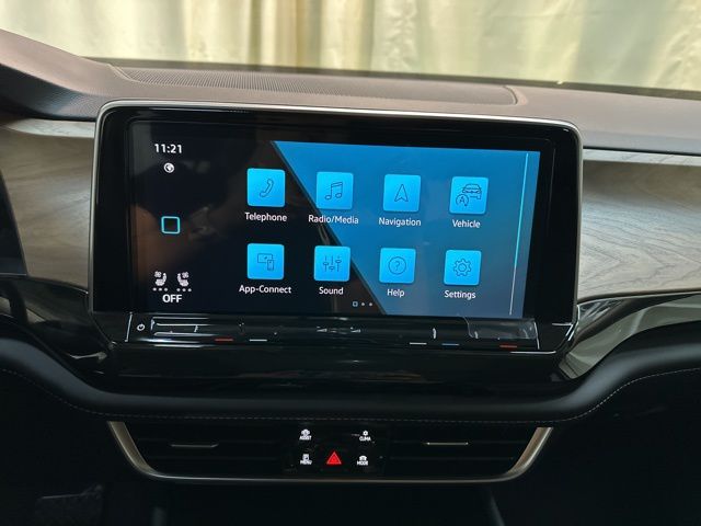 2026 Volkswagen Atlas SE Technology photo 18