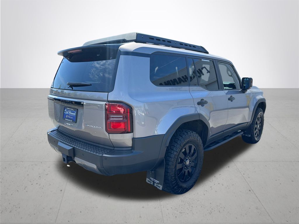2024 Toyota Land Cruiser First Edition photo 7