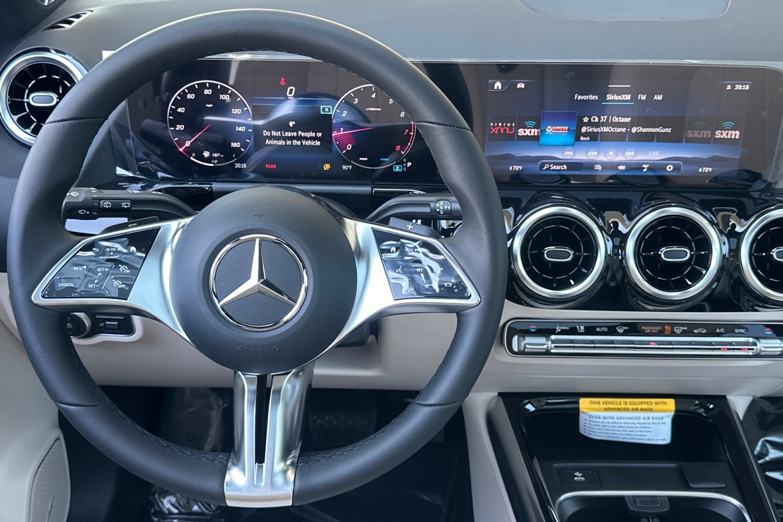 2026 Mercedes Benz GLA 250 4MATIC photo 11