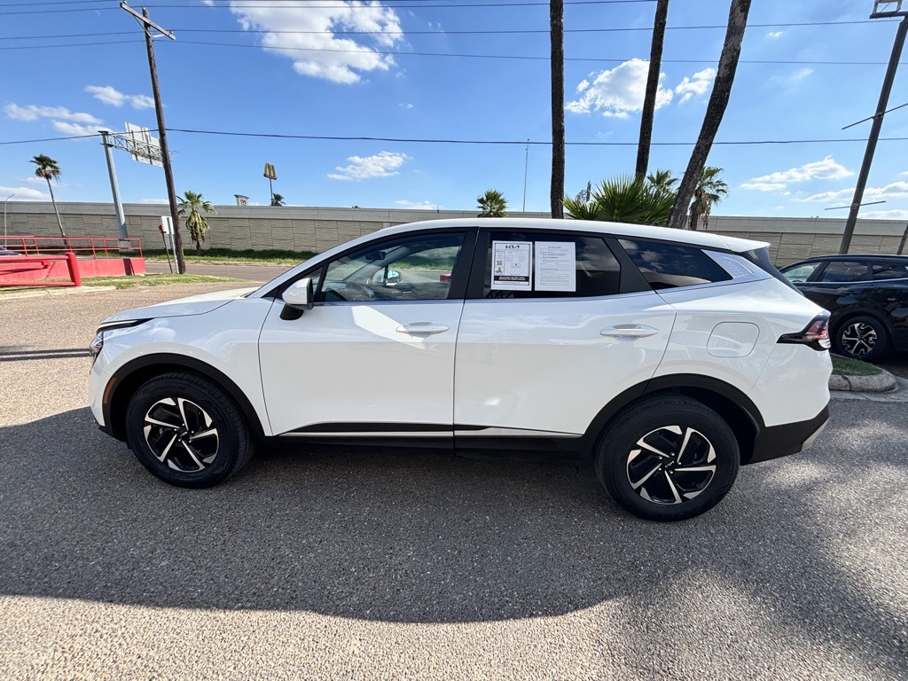 2023 Kia Sportage Hybrid LX photo 4