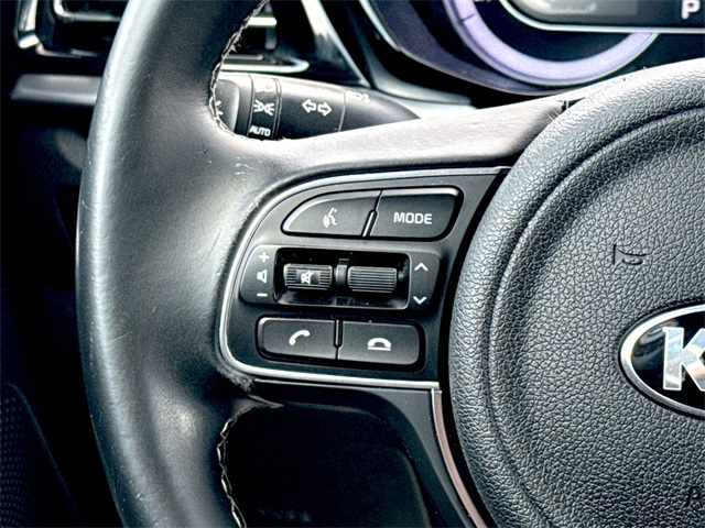 2021 Kia Niro LXS photo 23
