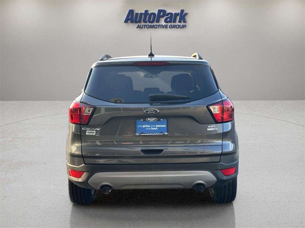 2019 Ford Escape SEL photo 6