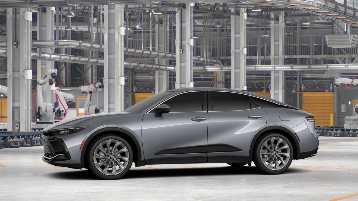 2026 Toyota Crown Limited photo 3