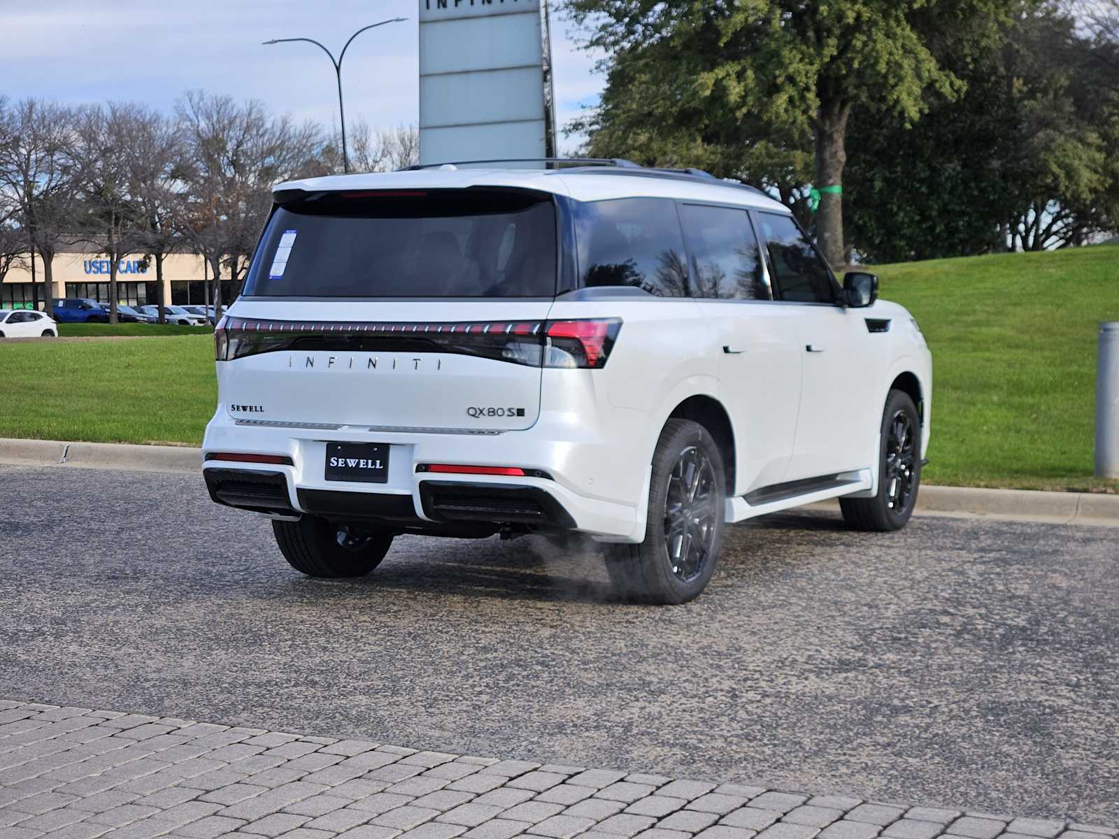 2026 INFINITI QX80 Sport - Photo 4