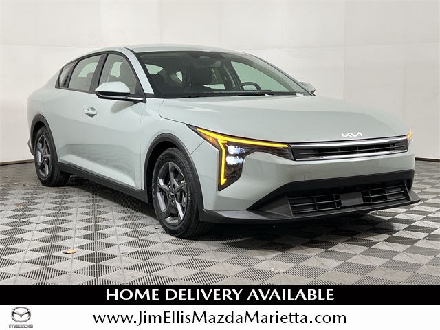 2025 Kia K4 LXS's photo