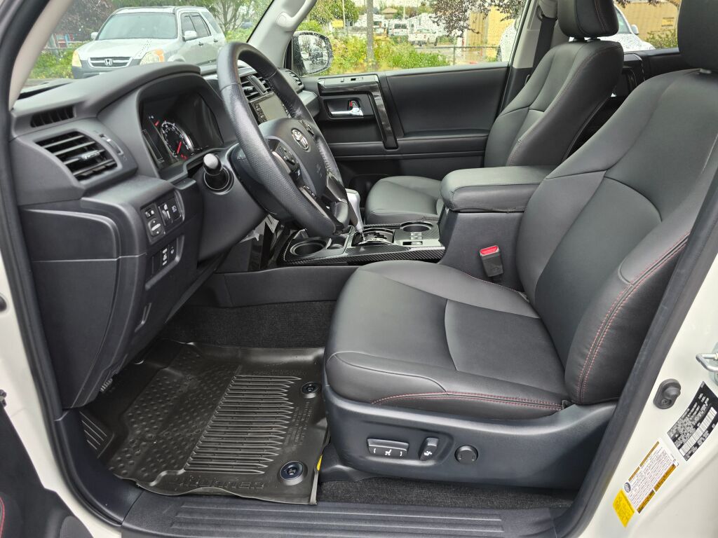2023 Toyota 4Runner TRD Off-Road Premium photo 18
