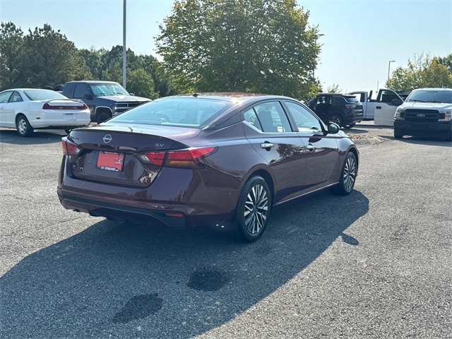 2024 Nissan Altima 2.5 SV photo 4