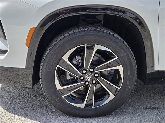 2026 Buick Enclave Sport Touring photo 4