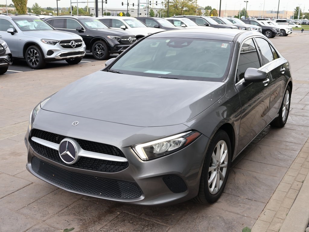 2019 Mercedes Benz A 220 4MATIC photo 3