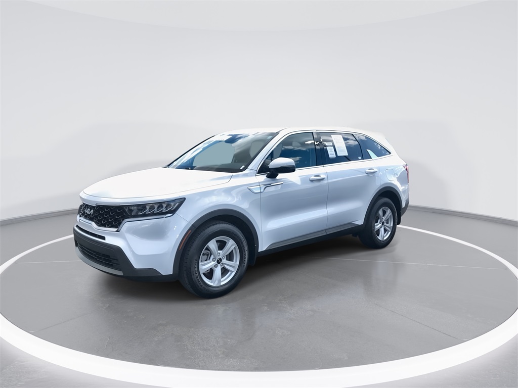 2022 Kia Sorento LX photo 4