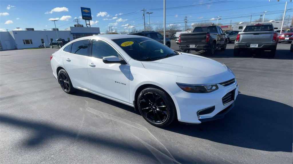 Used 2017 Chevrolet Malibu 1LT with VIN 1G1ZE5ST6HF242340 for sale in Lockport, NY