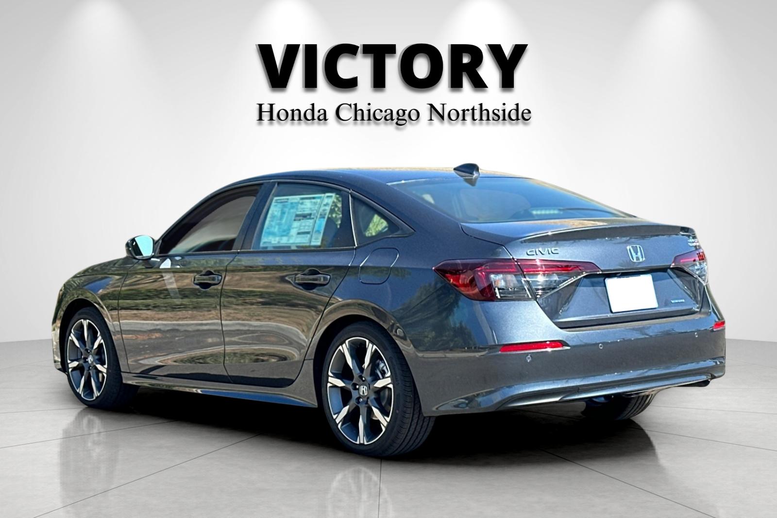 2025 Honda Civic Hybrid Sport Touring photo 2