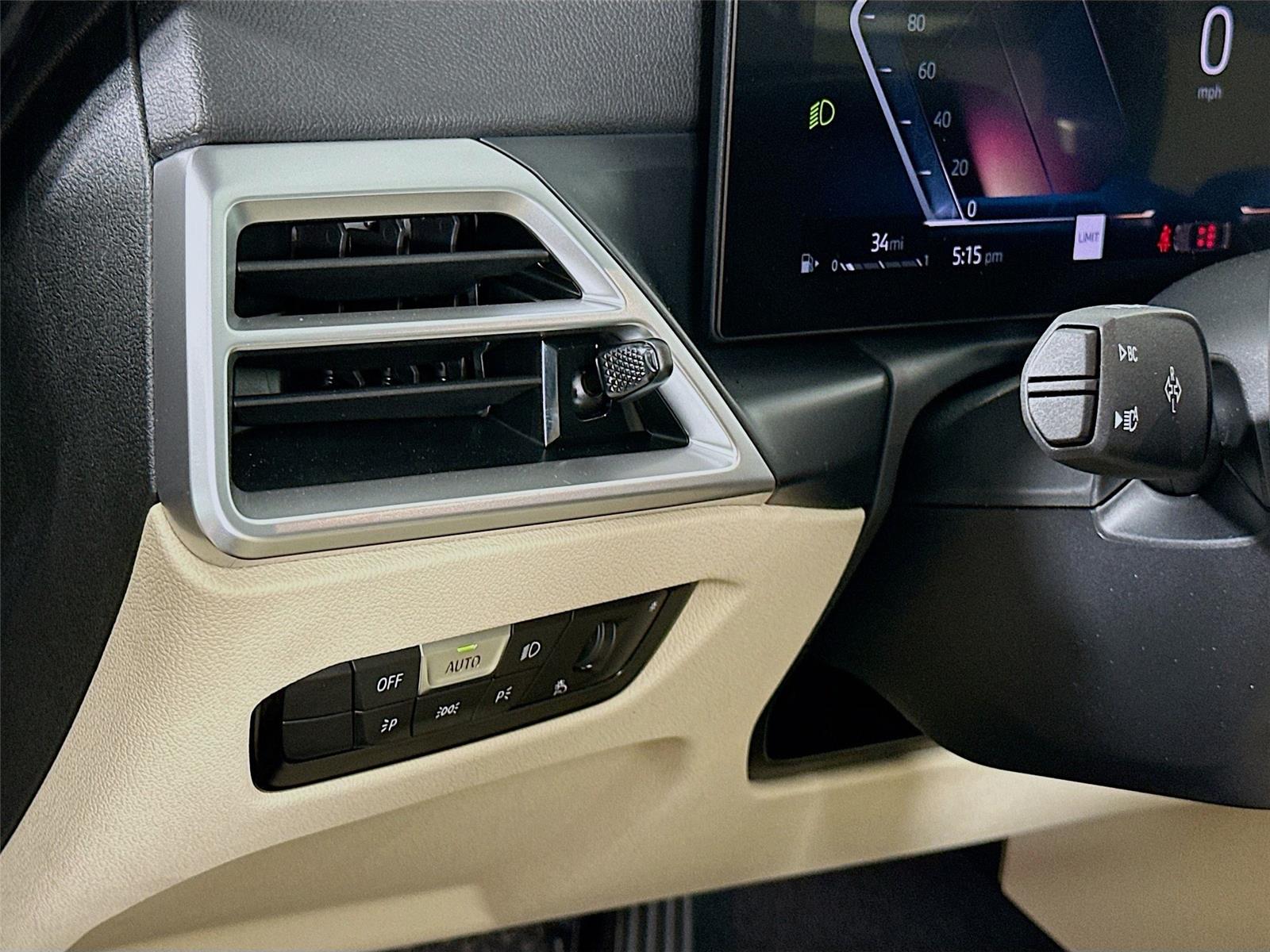 2025 Bmw 330i xDrive photo 10