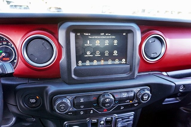 Used 2020 Black Jeep Unlimited Rubicon image 23