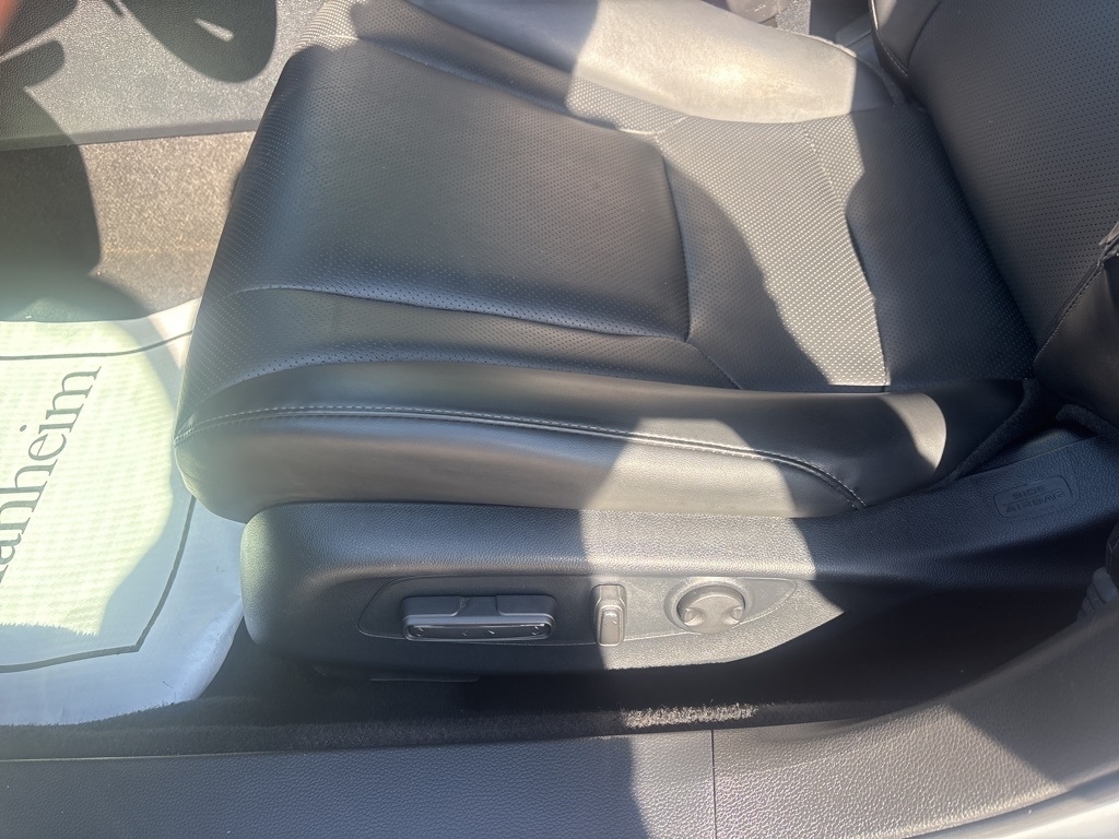 2024 Honda Accord EX-L Hybrid photo 11
