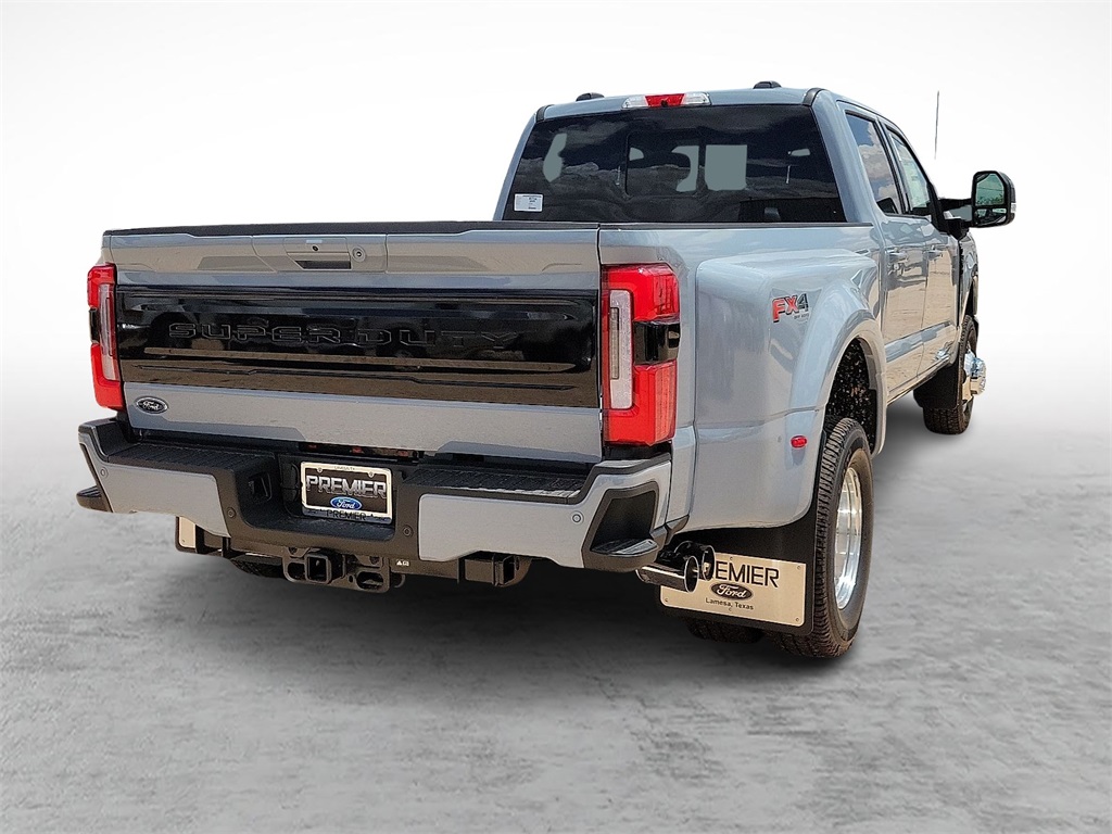 2025 Ford F-350 photo 10