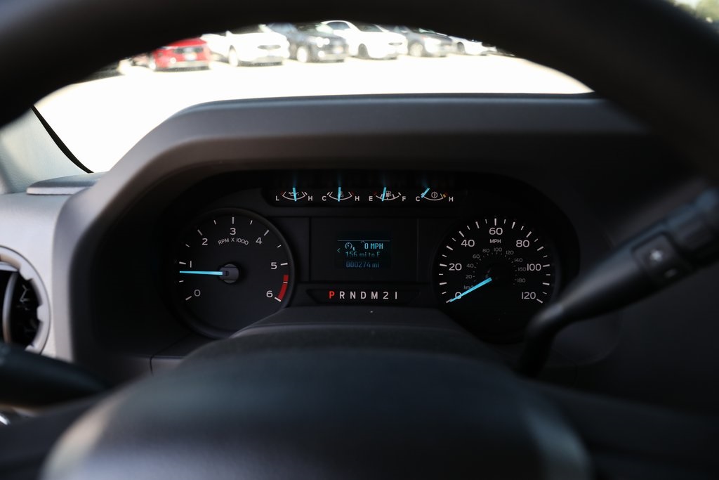 2025 Ford E-350 photo 38
