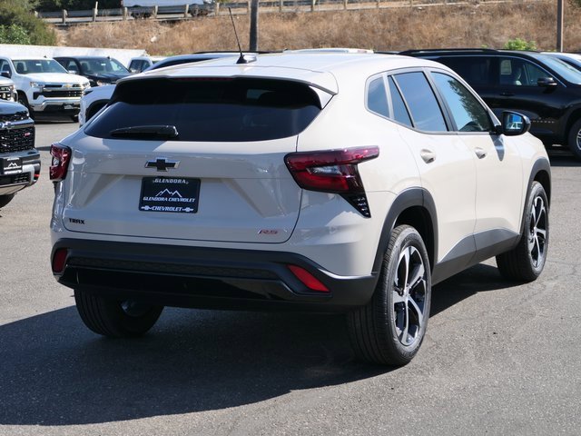 2026 Chevrolet Trax photo 3