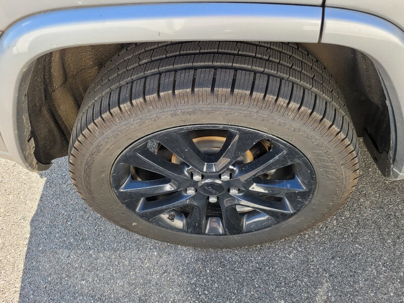 2018 Jeep Grand Cherokee Altitude photo 4