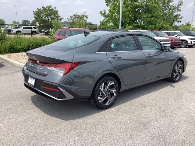 2025 Hyundai Elantra Hybrid Limited photo 4