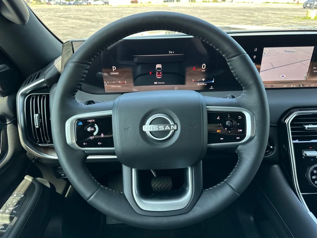 2025 Nissan Armada SL photo 22