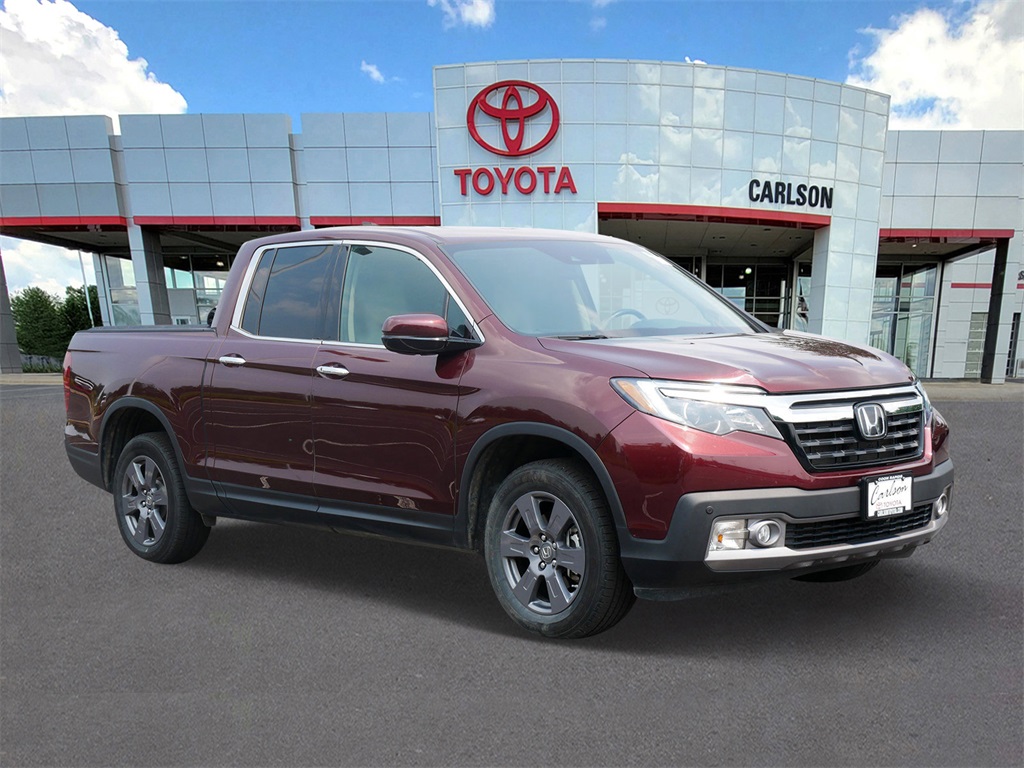 Used 2020 Honda Ridgeline RTL-E with VIN 5FPYK3F71LB003621 for sale in Minneapolis, Minnesota