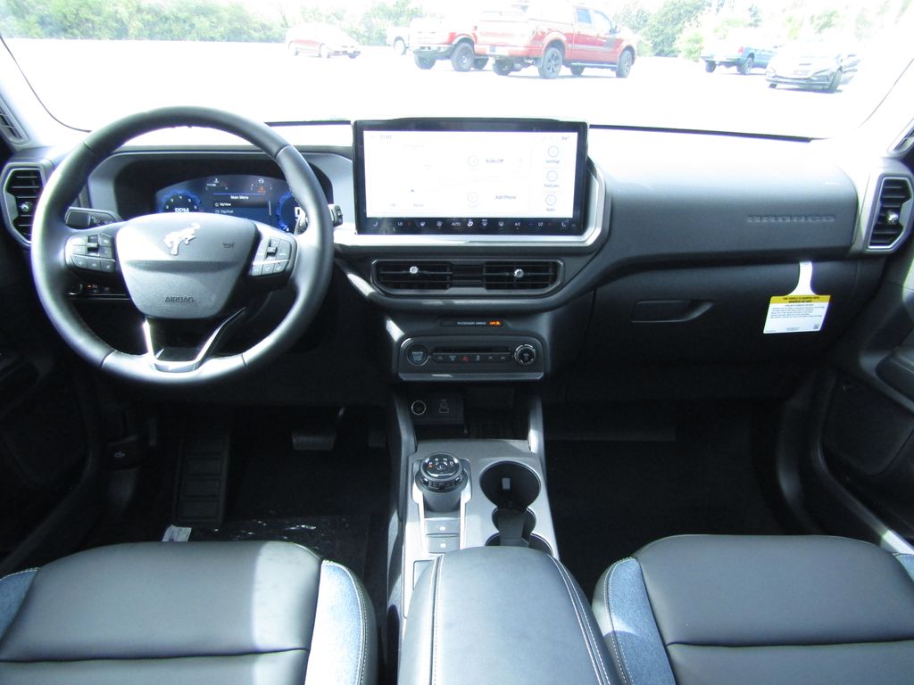 2025 Ford Bronco Sport Outer Banks photo 15