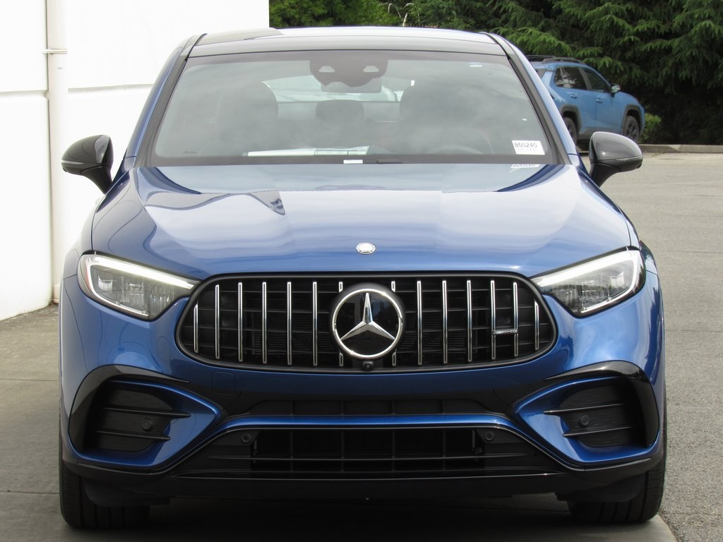 2025 Mercedes Benz GLC 43 AMG photo 3