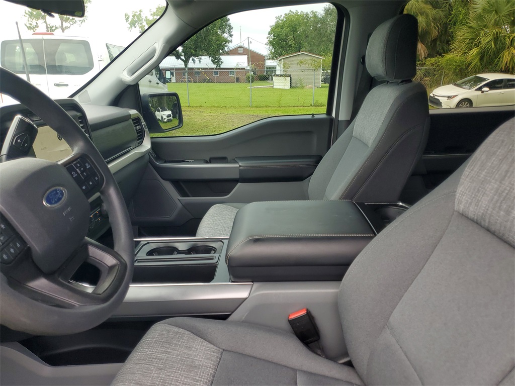 2021 Ford F-150 XLT photo 12