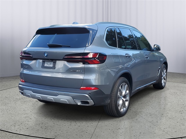 2024 Bmw X5 xDrive50e photo 3