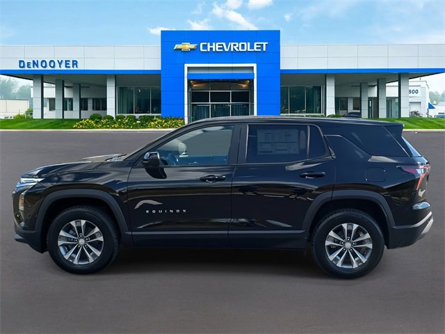 2026 Chevrolet Equinox photo 8
