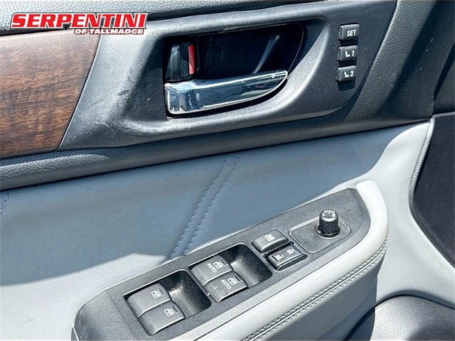 2019 Subaru Outback Limited photo 16