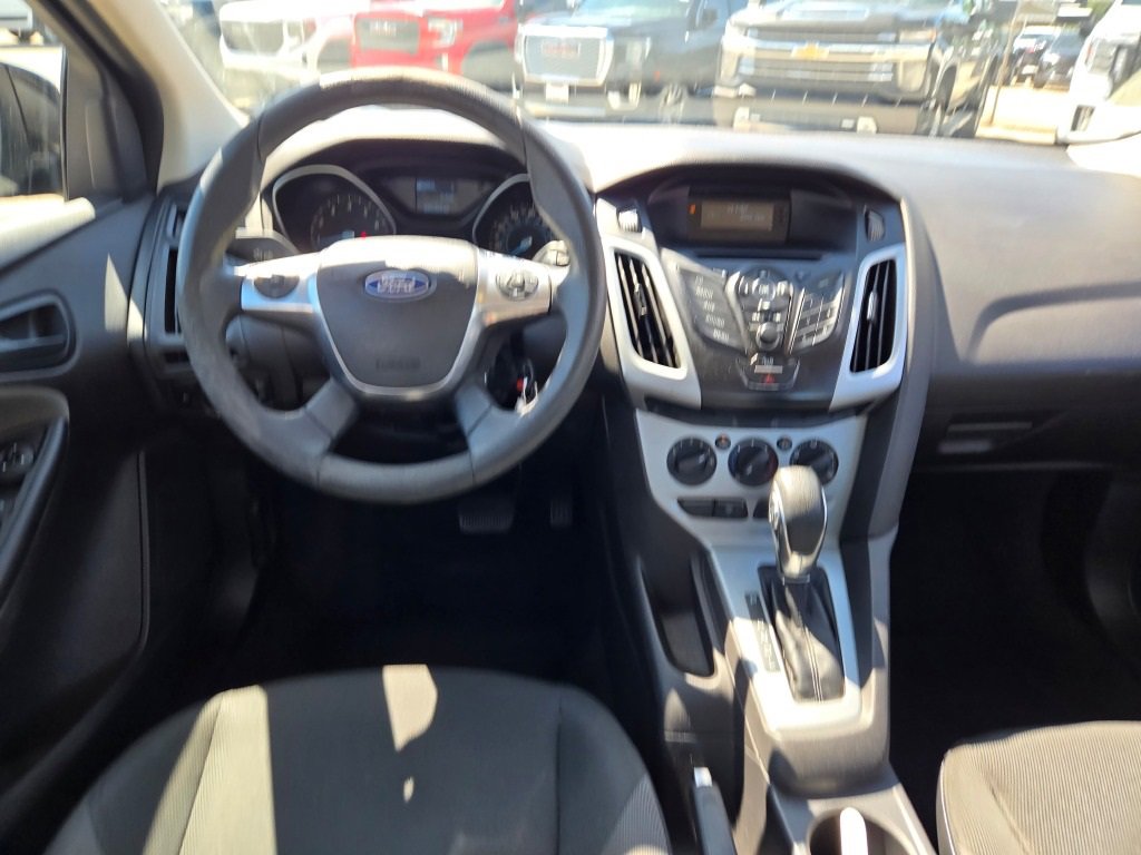 2012 Ford Focus SE photo 15