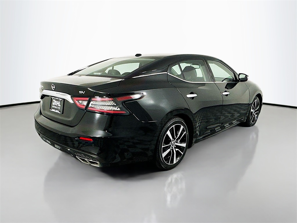 2023 Nissan Maxima SV photo 17