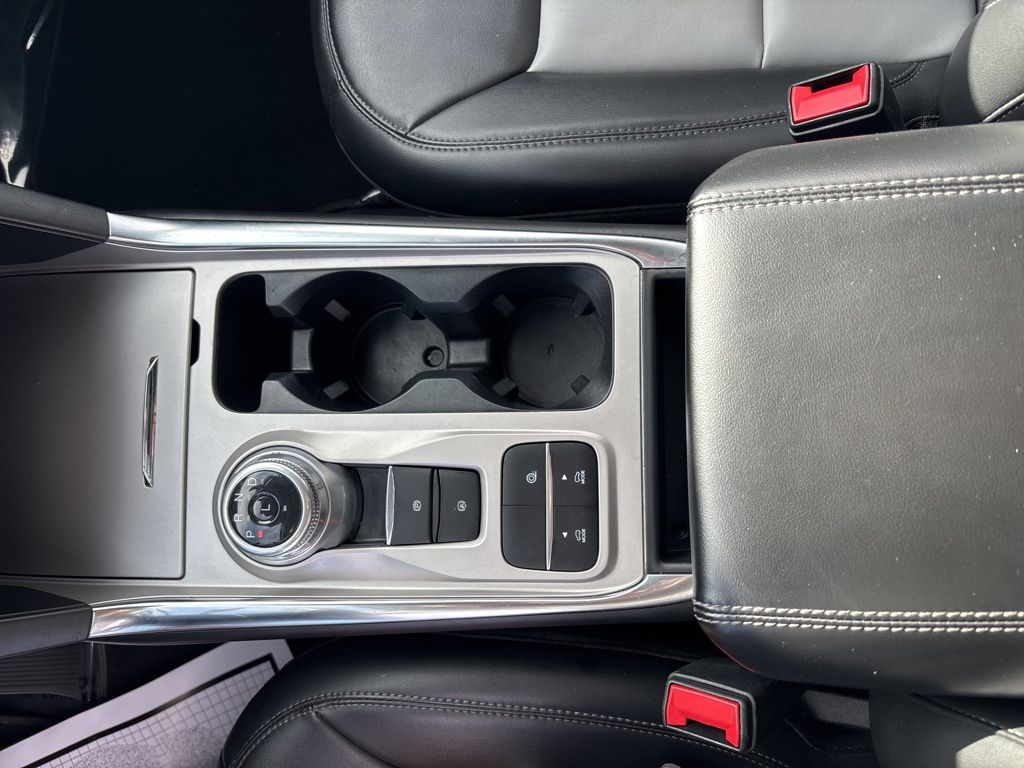 2022 Ford Explorer XLT photo 15