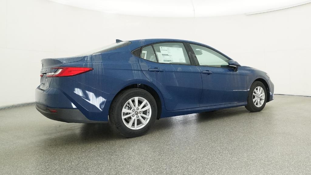 2026 Toyota Camry LE photo 21