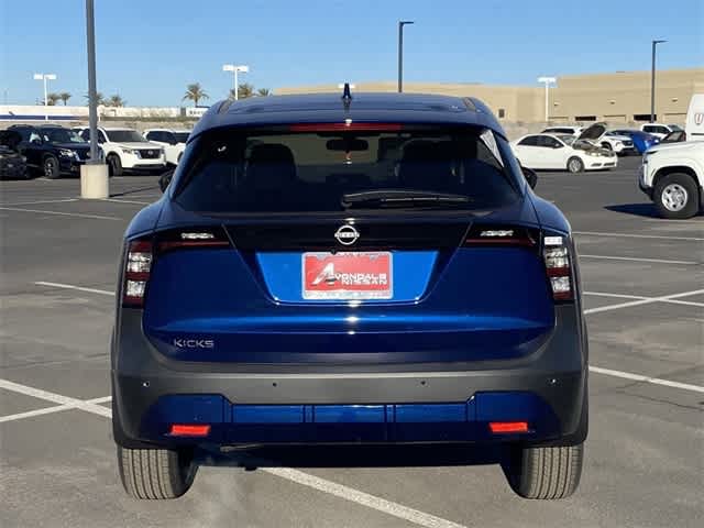 2025 Nissan Kicks SV photo 2